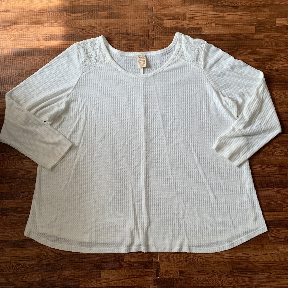 Faded Glory Thermal Tunic w/ Shoulder Lace Detail